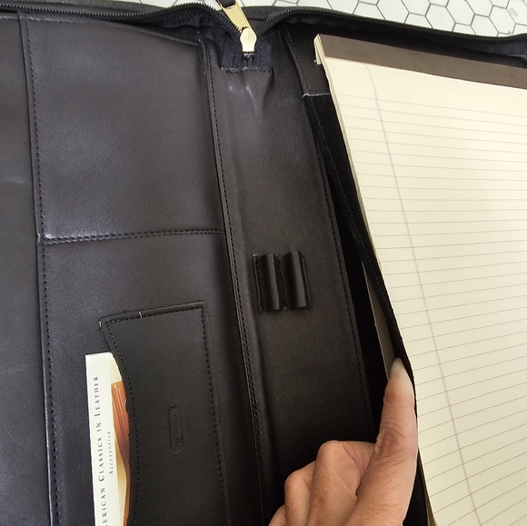Vintage Coach leather folio - Picture 11 of 14